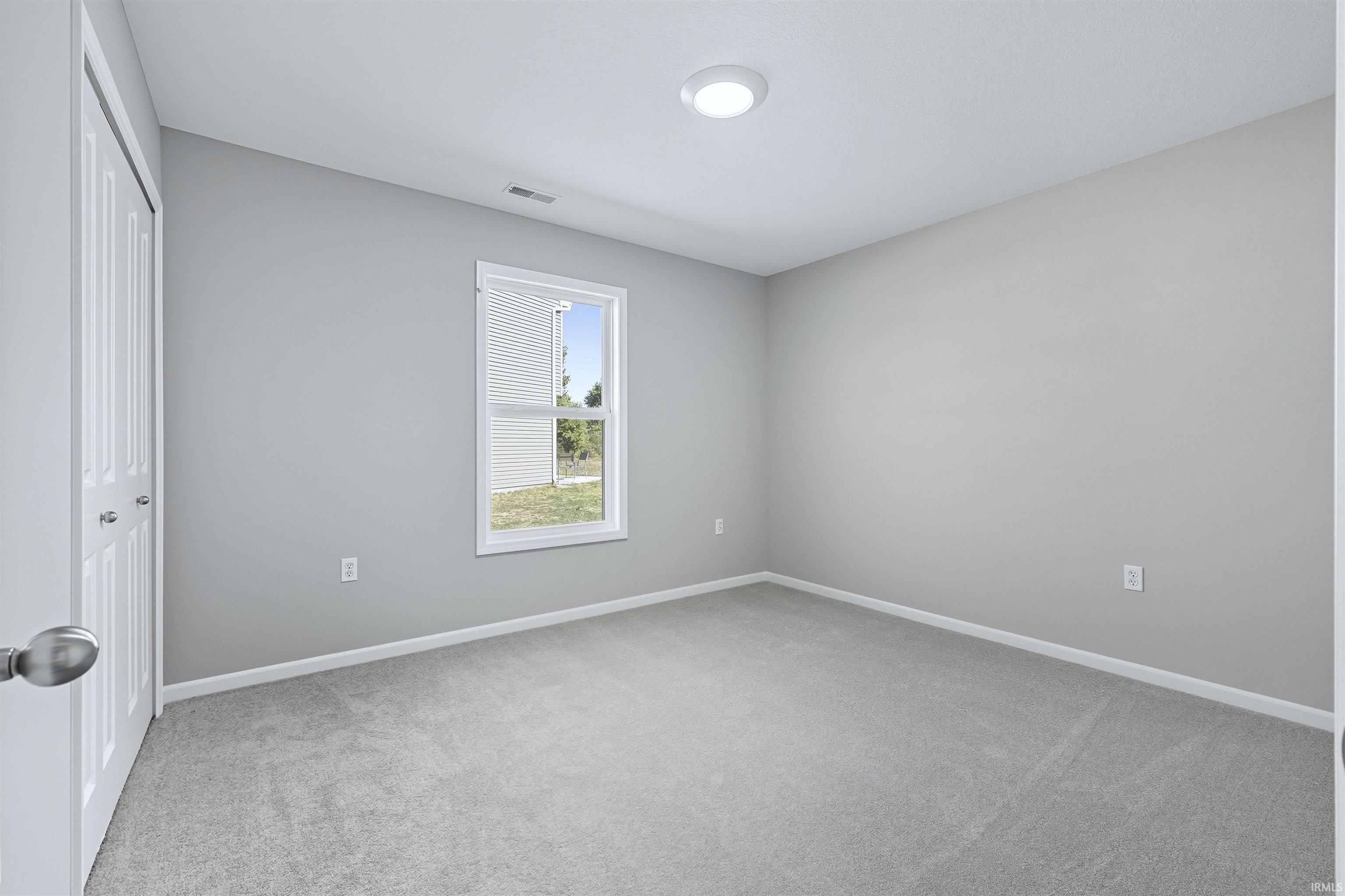 568 Lago Court Fort Wayne, IN 46818 - Photo 10 of 18