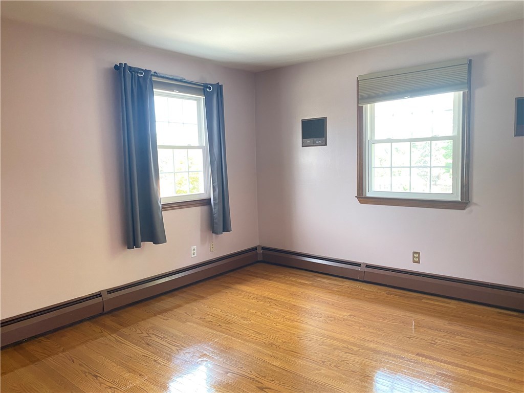 446 Budlong Road Cranston, RI 02920 - Photo 23 of 32