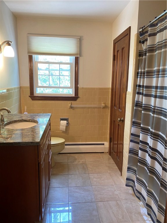 446 Budlong Road Cranston, RI 02920 - Photo 24 of 32