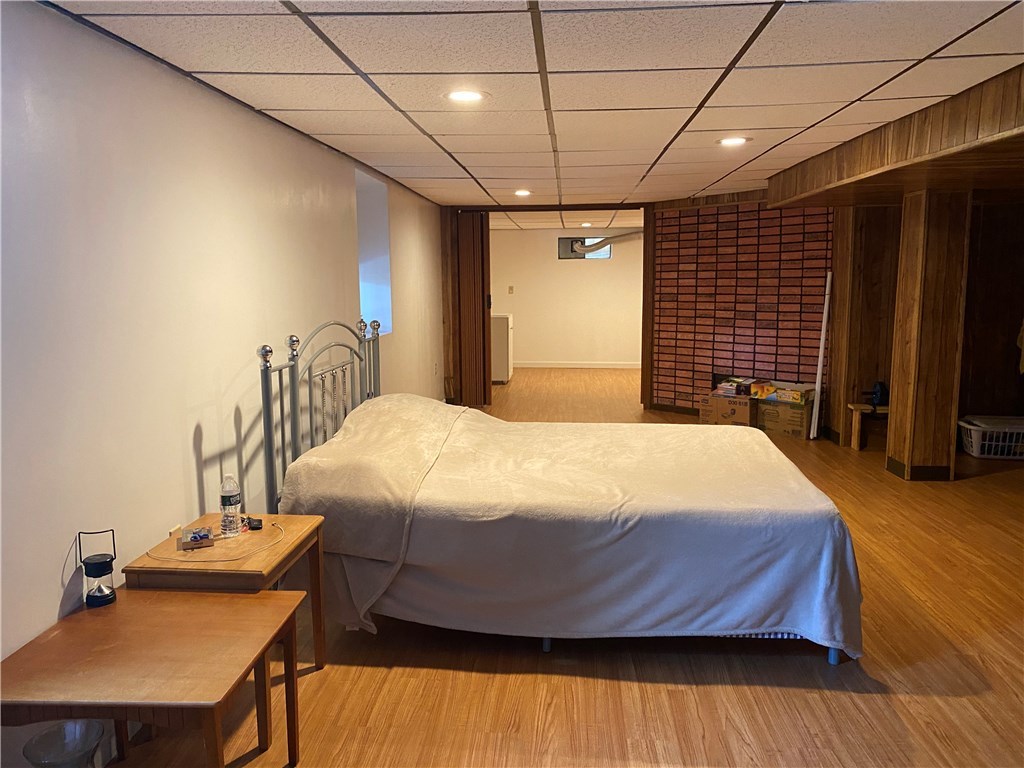 446 Budlong Road Cranston, RI 02920 - Photo 29 of 32