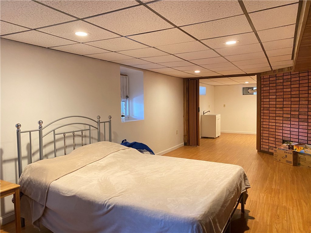 446 Budlong Road Cranston, RI 02920 - Photo 31 of 32