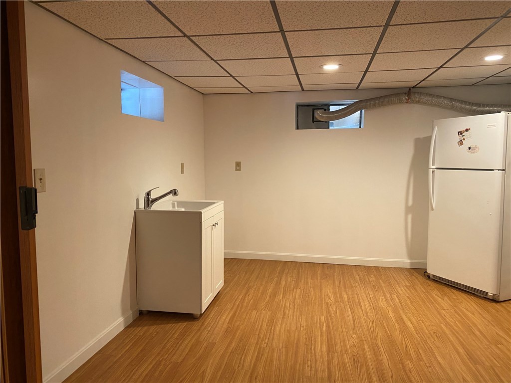 446 Budlong Road Cranston, RI 02920 - Photo 32 of 32