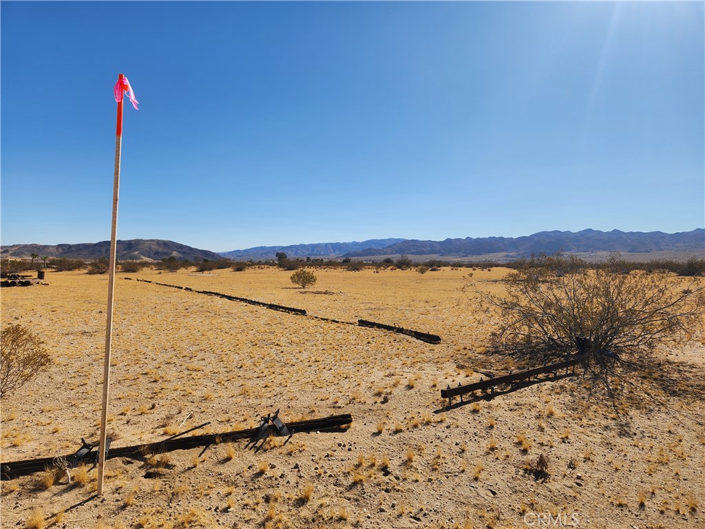2-ac Sunkist Road Joshua Tree, CA 92252 - Photo 1 of 1 a view of an ocean and beach