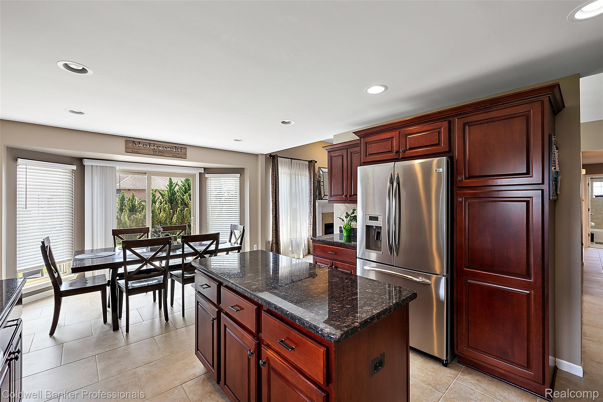 16532 Moore Park Road Macomb, MI 48044 - Photo 11 of 28