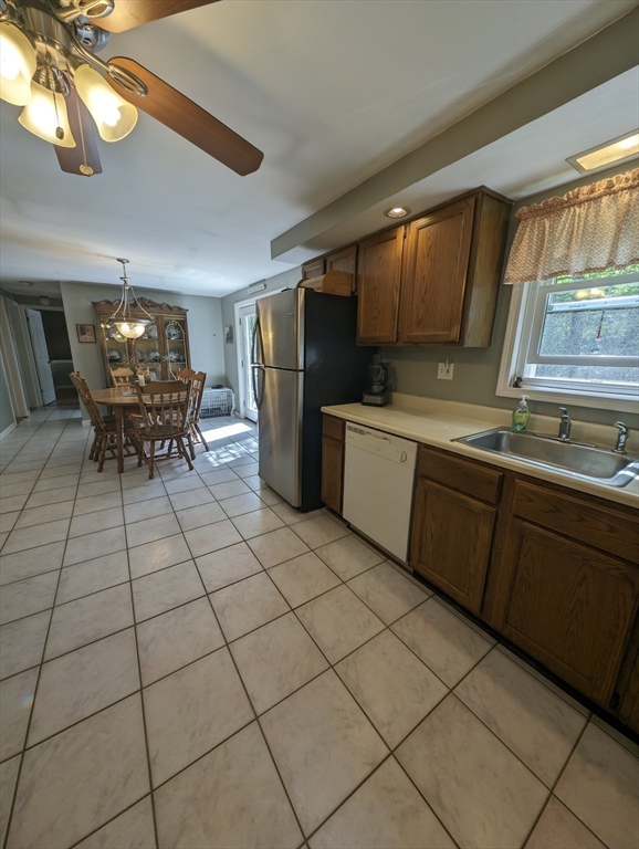 182 Ramshorn Road Charlton, MA 01507 - Photo 24 of 41
