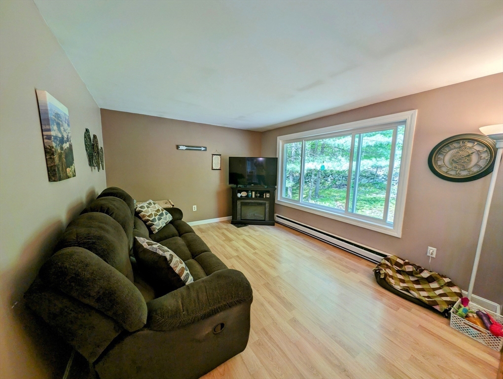 182 Ramshorn Road Charlton, MA 01507 - Photo 34 of 41