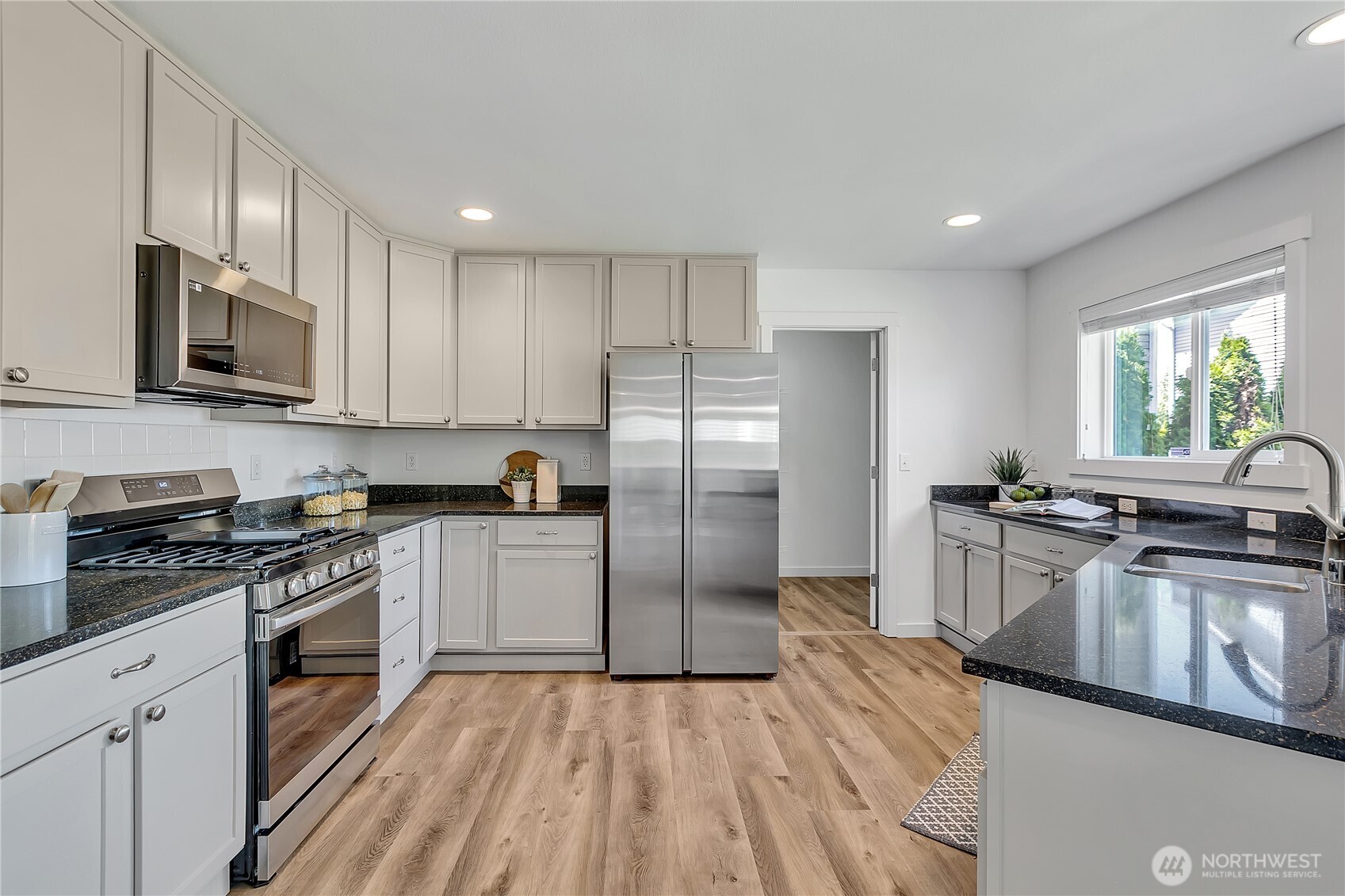 15022 38th Drive Southeast Bothell, WA 98012 - Photo 14 of 31 Gallery Image 14
