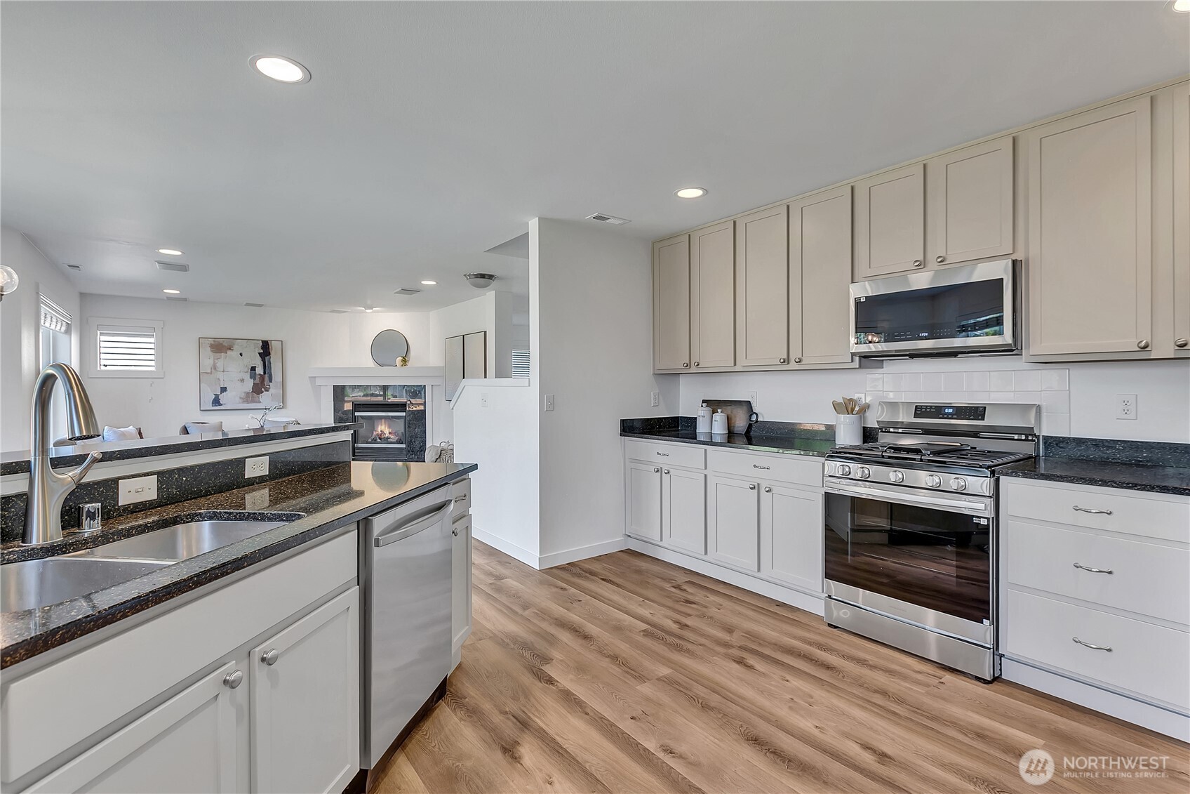 15022 38th Drive Southeast Bothell, WA 98012 - Photo 17 of 31 Gallery Image 17