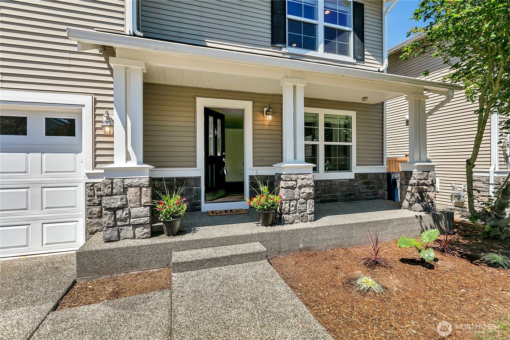 15022 38th Drive Southeast Bothell, WA 98012 - Photo 2 of 31 Gallery Image 2