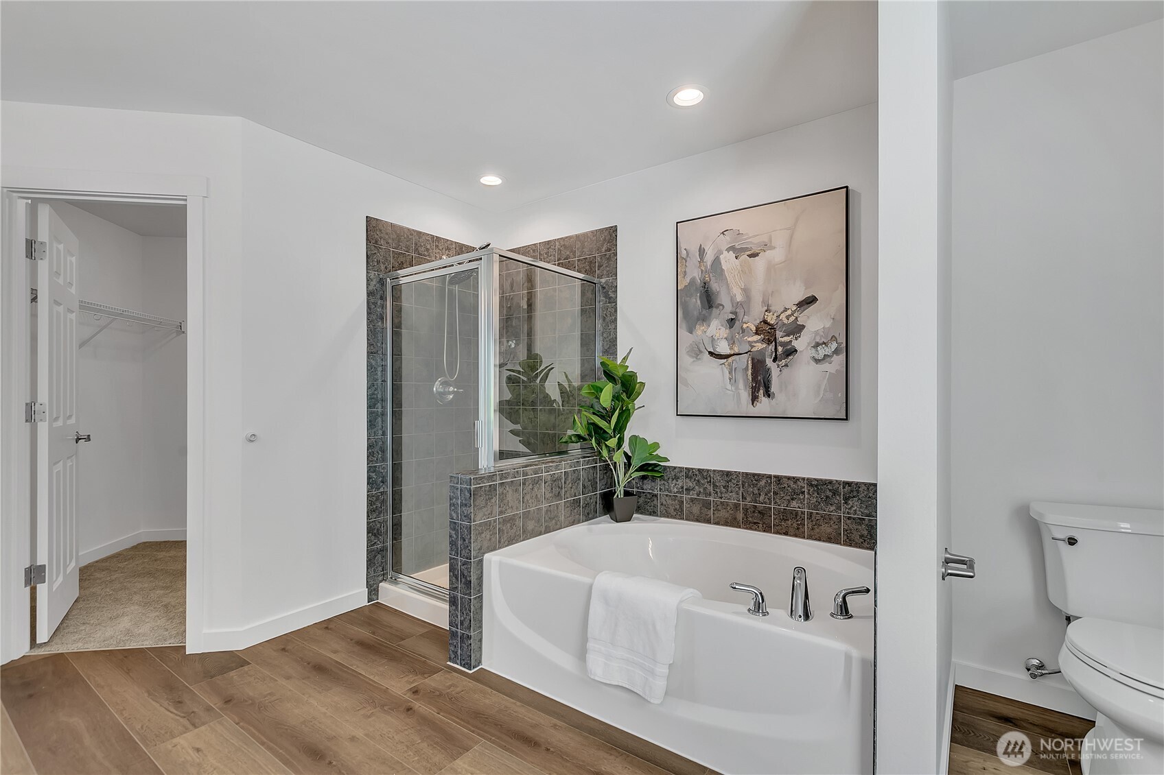 15022 38th Drive Southeast Bothell, WA 98012 - Photo 24 of 31 Gallery Image 24