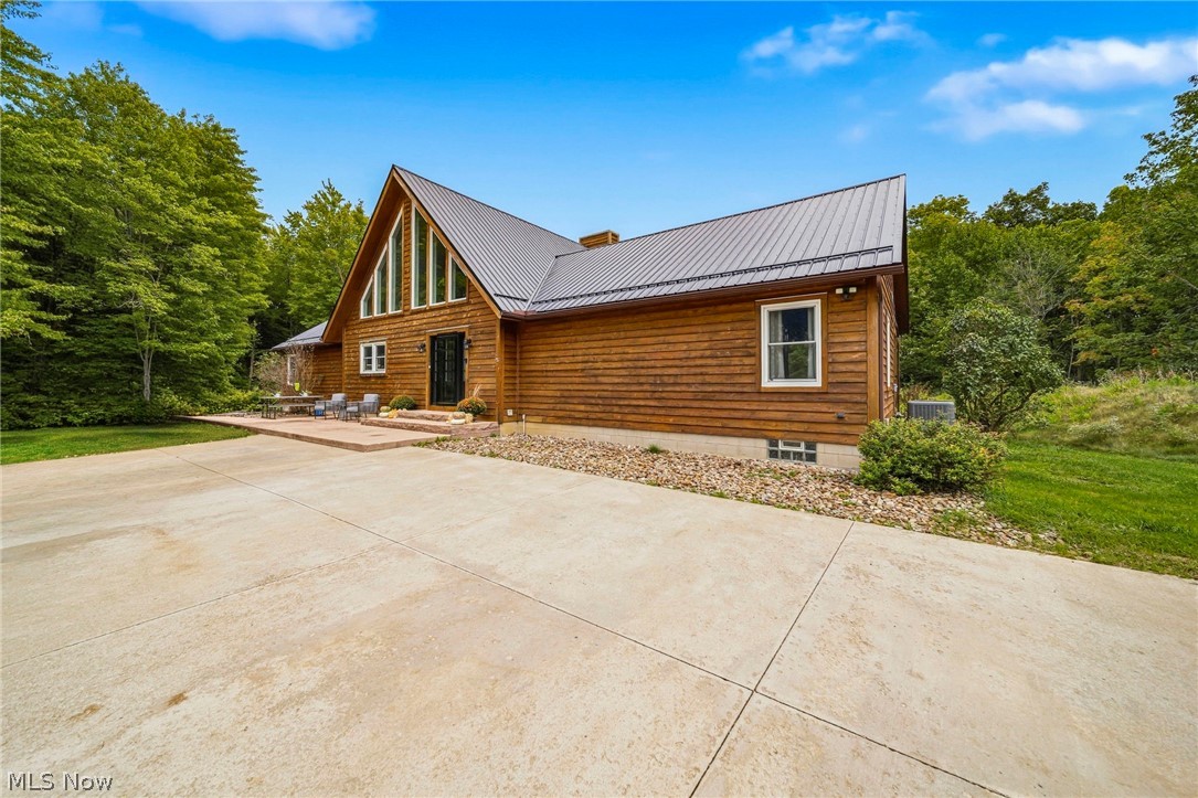 1796 Van Pelt Road Geneva, OH 44041 - Photo 2 of 50 Gallery Image 2