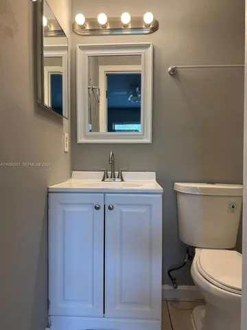 $1,500 | 617 Ixoria Avenue, Unit 19, Fort Pierce, FL 34982