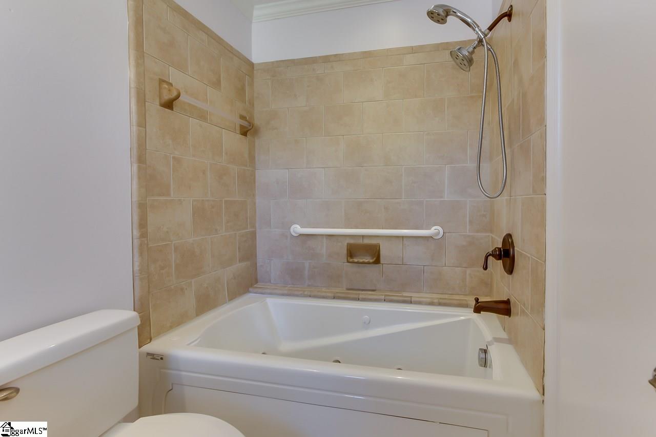 121 Montclair Road Mauldin, SC 29662 - Photo 25 of 32 Gallery Image 25
