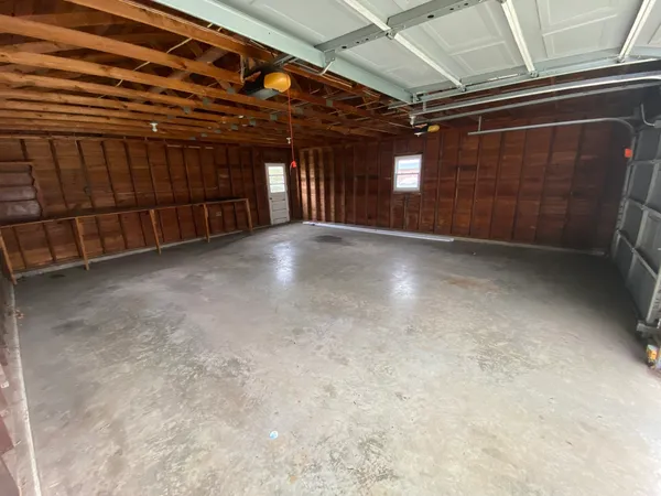 $29,900 | 210 Rolston Street, Centralia, IL 62801