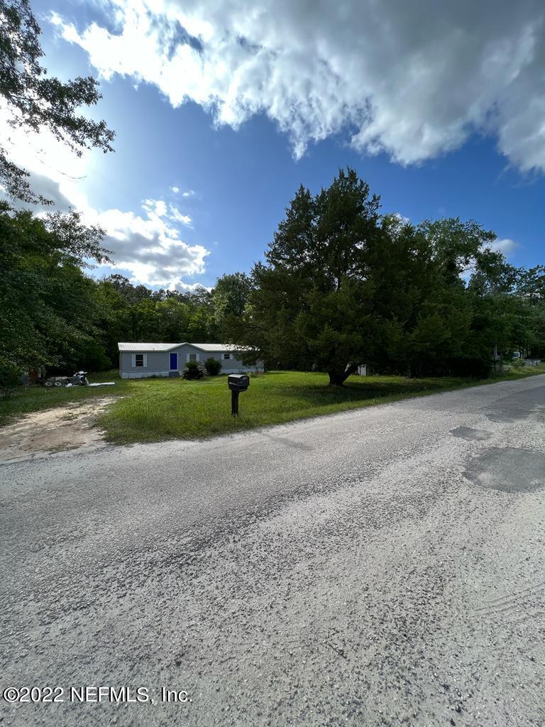 2380 Masters Road Middleburg, FL 32068 - Photo 4 of 20 dcc7cdb4-6c17-4052-903b-989385e31adc