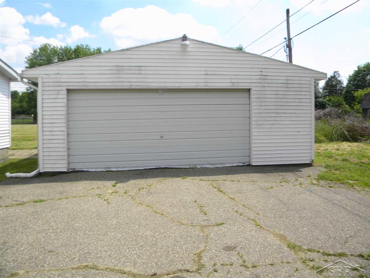 8890 Lennon Road Lennon, MI 48449 - Photo 16 of 18 31388158-15.JPG