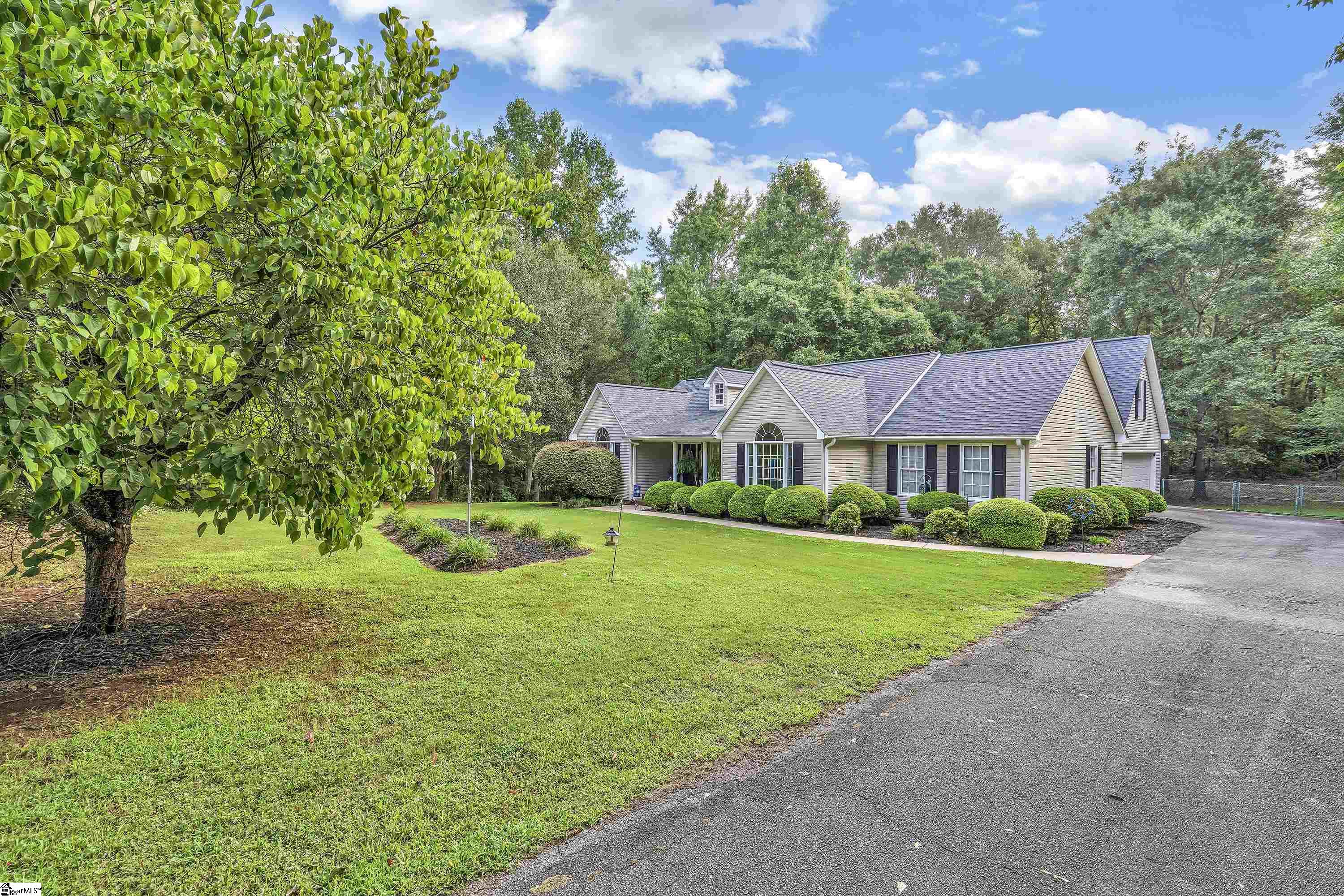 190 Waters Road Cowpens, SC 29330 - Photo 27 of 33
