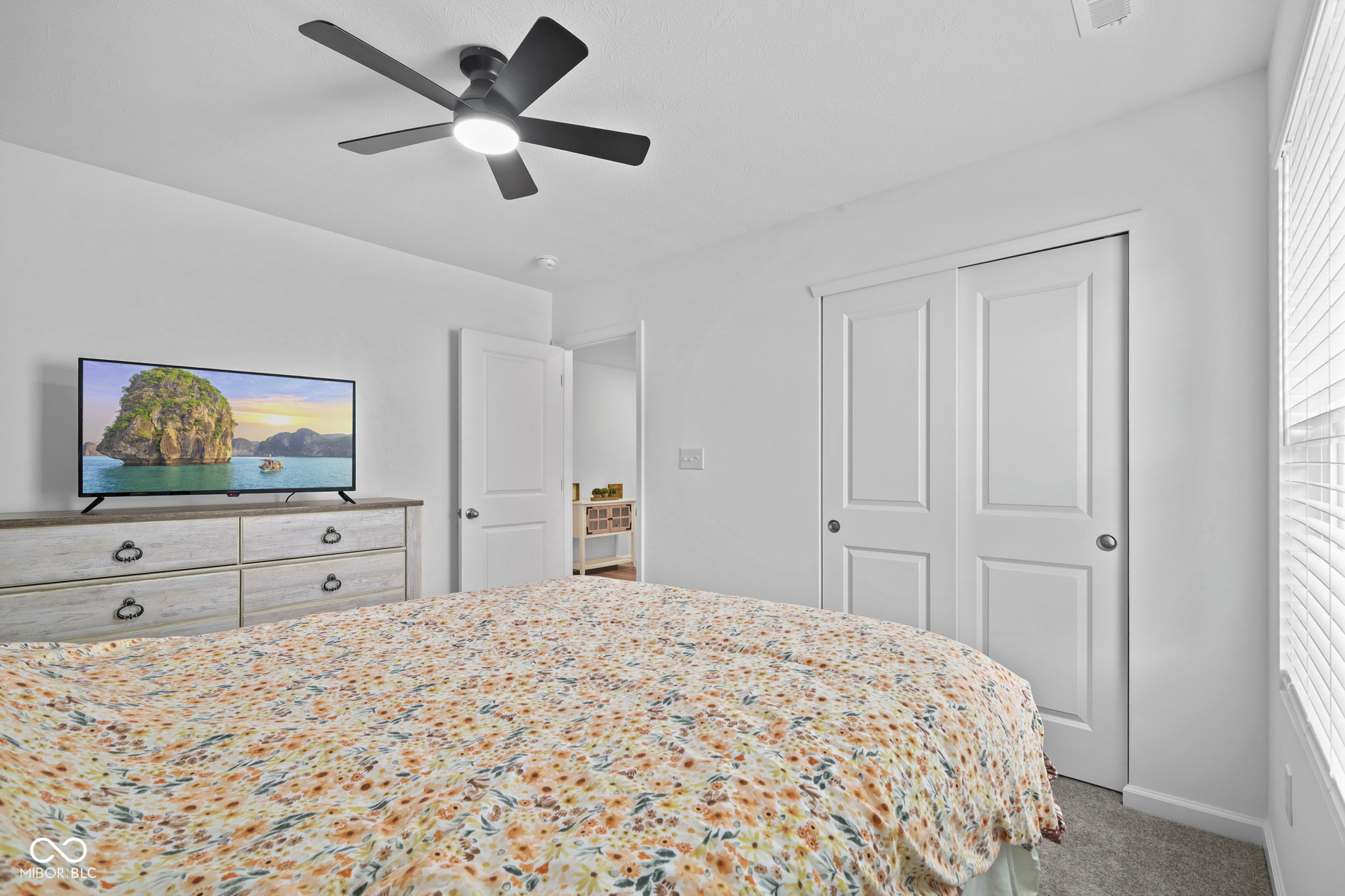 6302 Meadow Path Way Indianapolis, IN 46259 - Photo 13 of 33