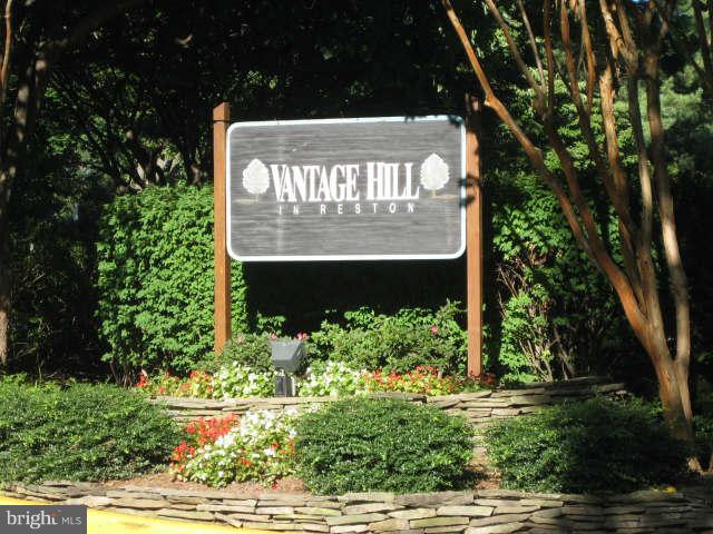 11609 Vantage Hill Road, Unit 11B Reston, VA 20190 - Photo 3 of 4 Community