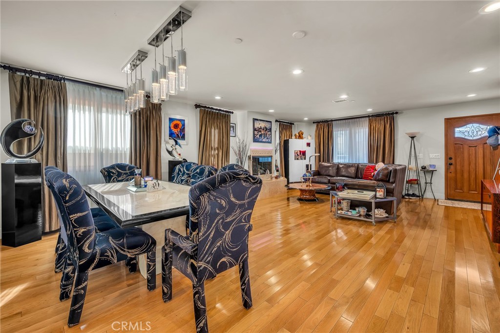 236 8th Street Seal Beach, CA 90740 - Photo 14 of 31