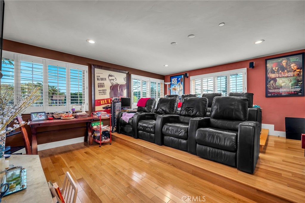 236 8th Street Seal Beach, CA 90740 - Photo 27 of 31