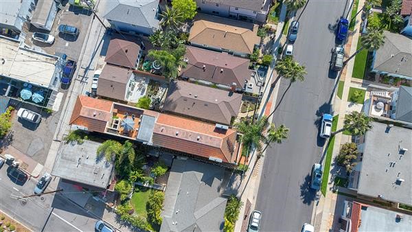 236 8th Street Seal Beach, CA 90740 - Photo 4 of 31
