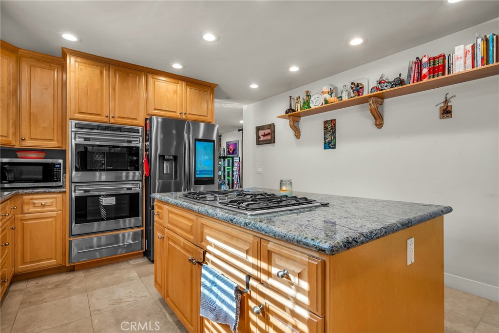 236 8th Street Seal Beach, CA 90740 - Photo 10 of 31