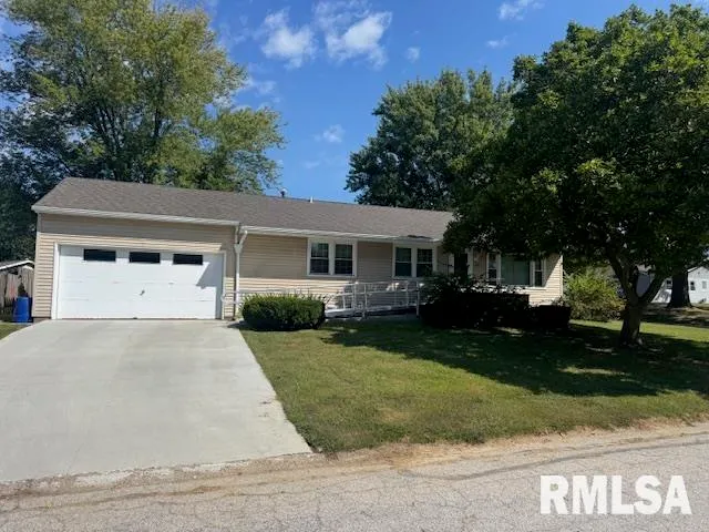 $138,000 | 405 Parkview Drive, Quincy, IL 62301