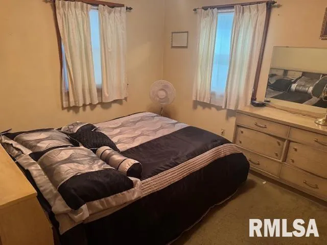 $138,000 | 405 Parkview Drive, Quincy, IL 62301