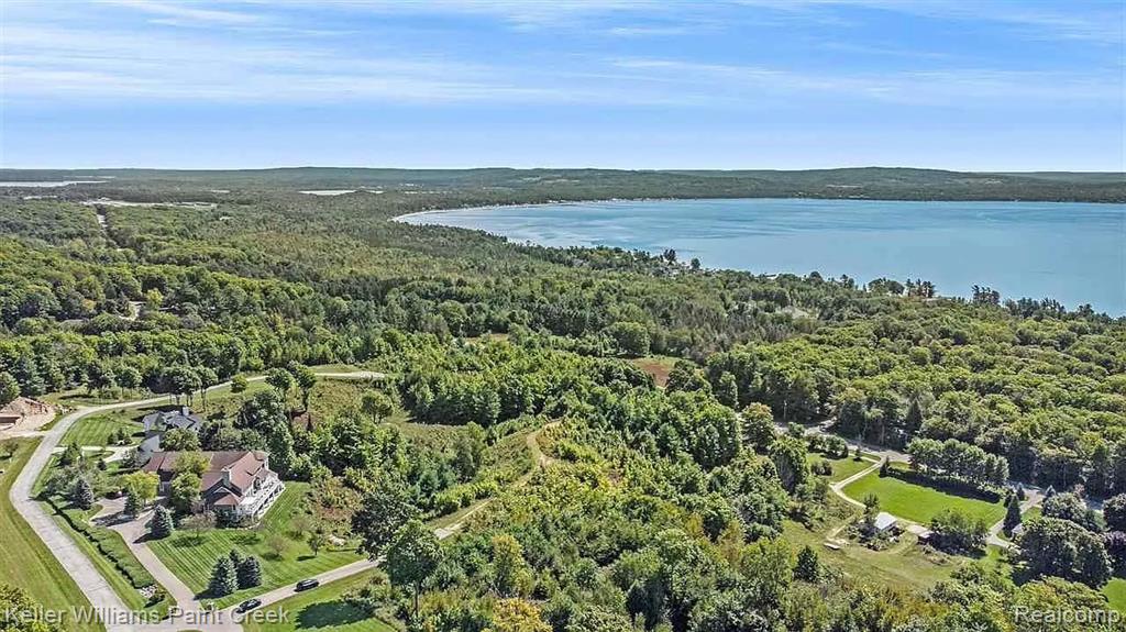 8050 Broken Ridge East Harbor Springs, MI 49740 - Photo 8 of 13