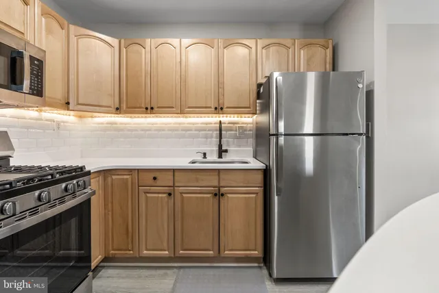 $2,000 | 191 William Penn Drive, Unit 191, Eagleville, PA 19403