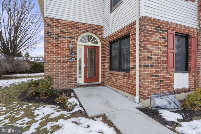$2,000 | 191 William Penn Drive, Unit 191, Eagleville, PA 19403