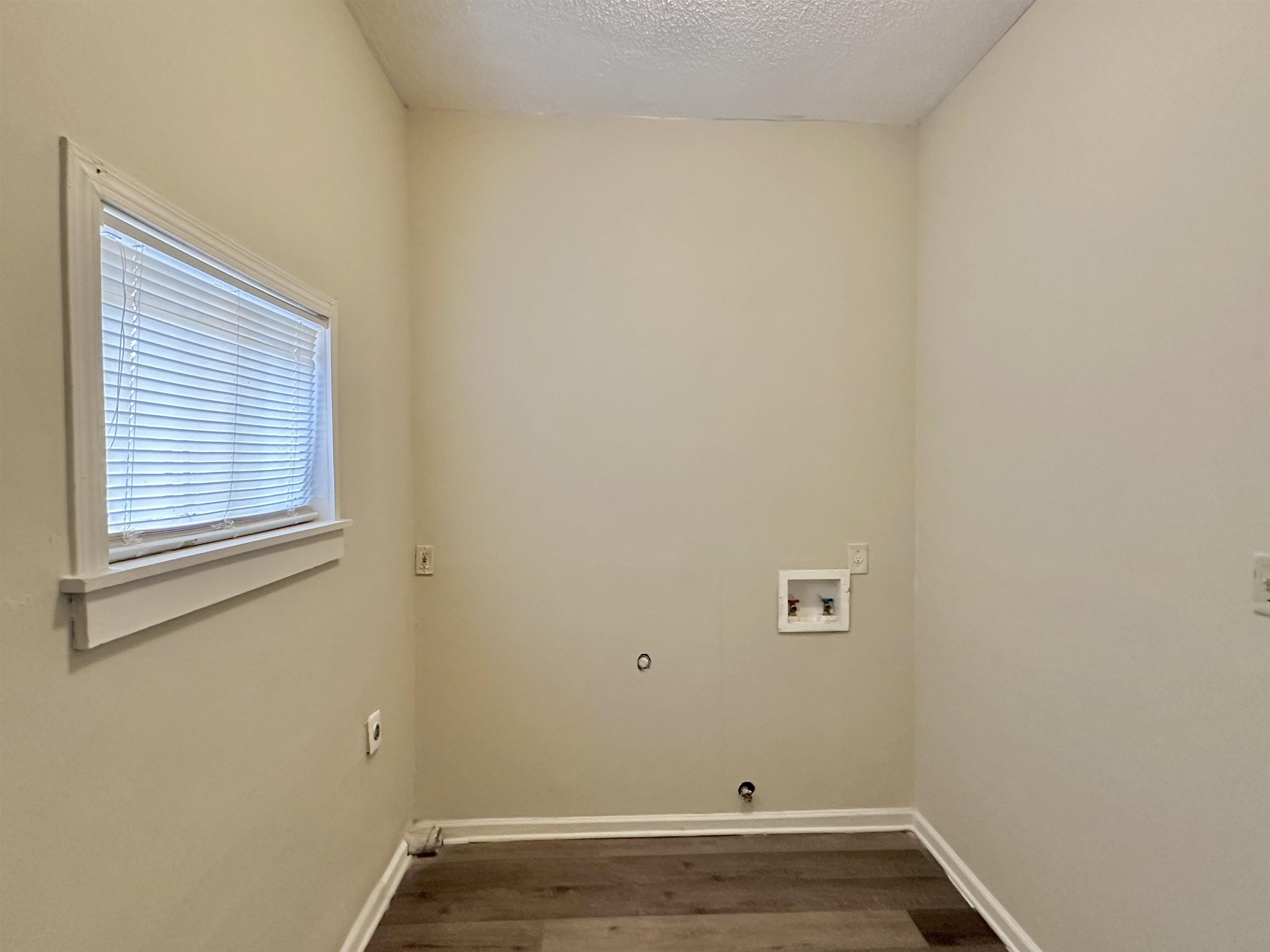 2195 Carnes Avenue Memphis, TN 38114 - Photo 18 of 30