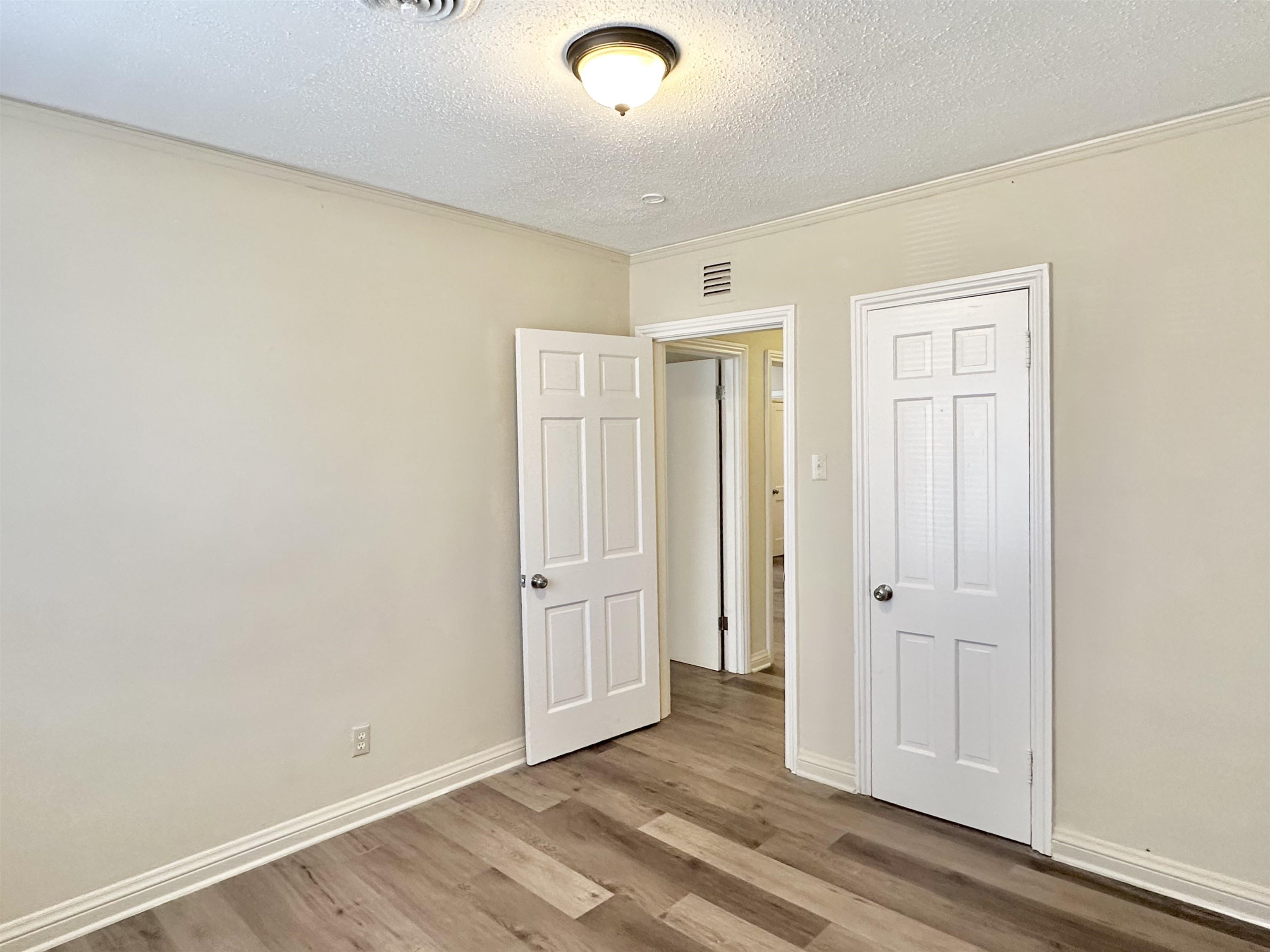 2195 Carnes Avenue Memphis, TN 38114 - Photo 7 of 30