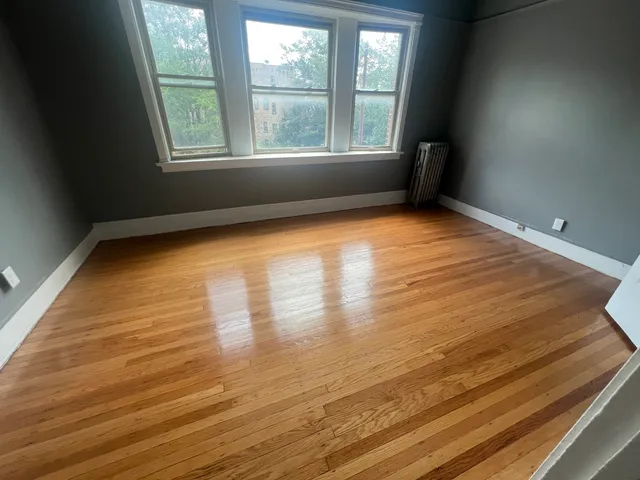 $2,400 | 4958 South Michigan Avenue, Unit 2S, Chicago, IL 60615