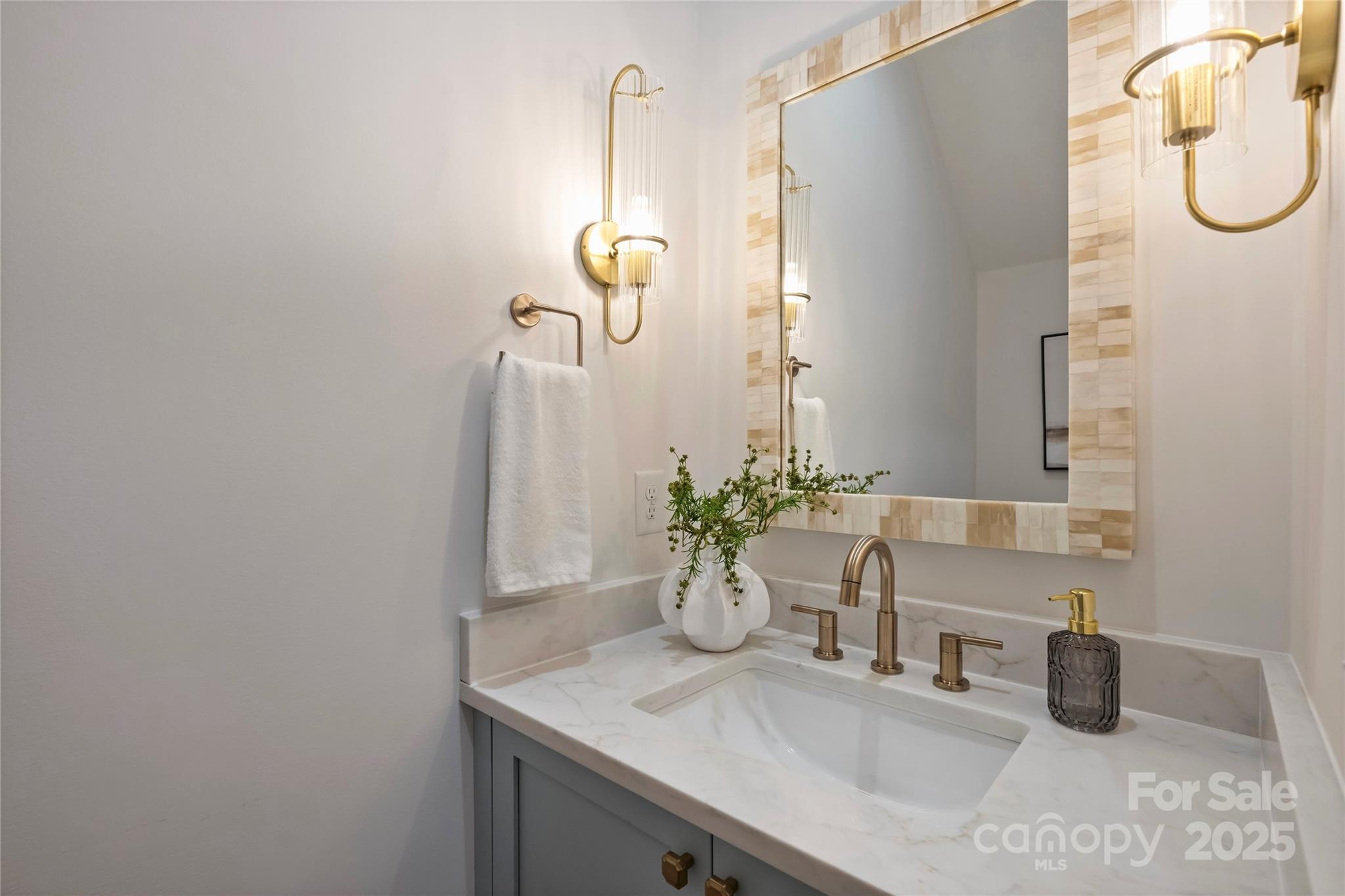 522 Greystone Road Charlotte, NC 28209 - Photo 12 of 23 a bathroom with a sink and a mirror