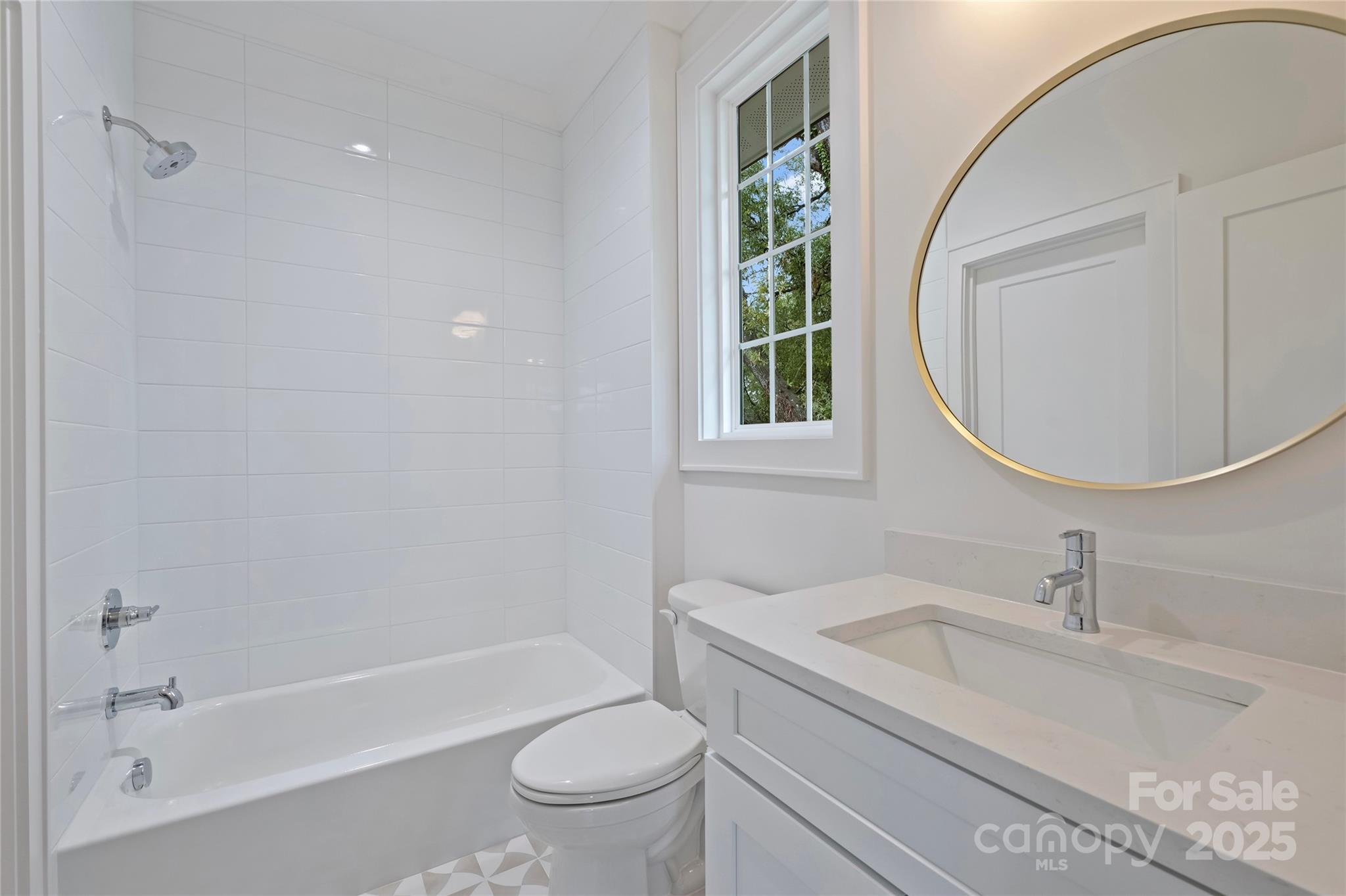 522 Greystone Road Charlotte, NC 28209 - Photo 21 of 23 a bathroom with a sink toilet and shower