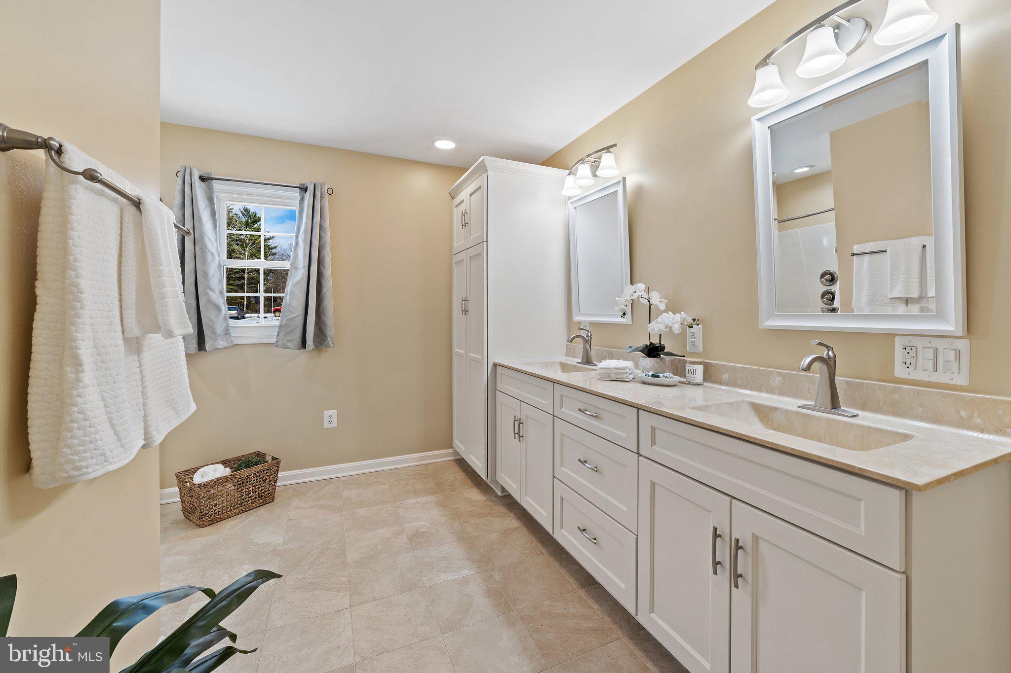 13877 Union Church Road Sumerduck, VA 22742 - Photo 32 of 79 Brand New Vanity & Cabinetry