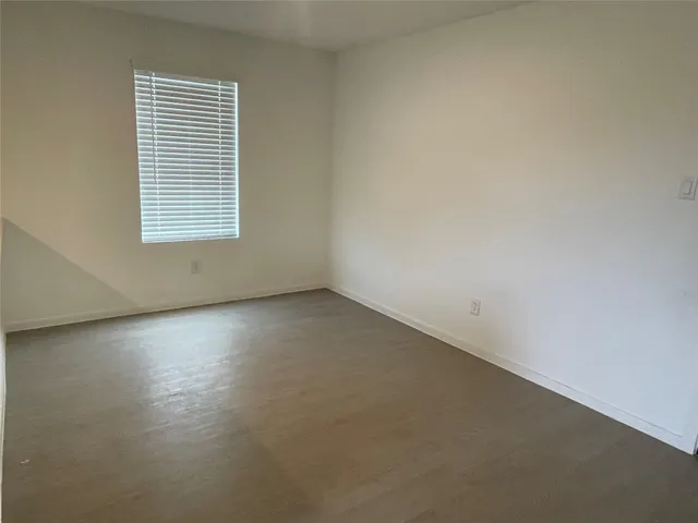 $1,850 | 112 Stran Street, Wharton, TX 77488