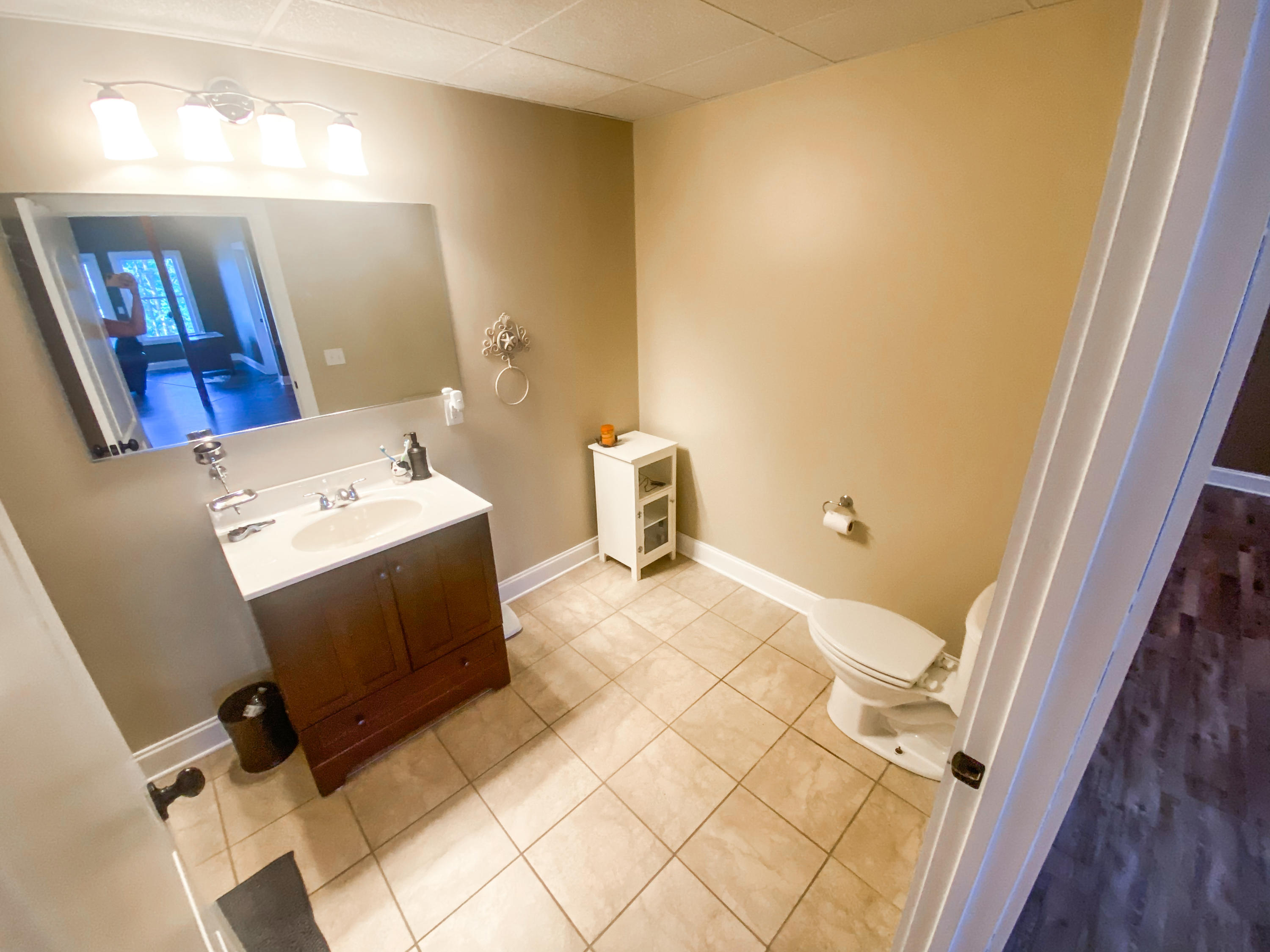408 Blount Circle Rutledge, TN 37861 - Photo 27 of 40 Bath_Downstairs