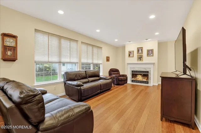 $929,500 | 508 Lanzaro Drive, Morganville, NJ 07751