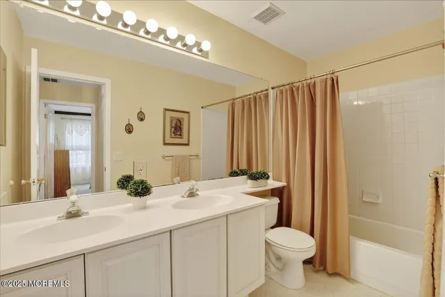 $929,500 | 508 Lanzaro Drive, Morganville, NJ 07751