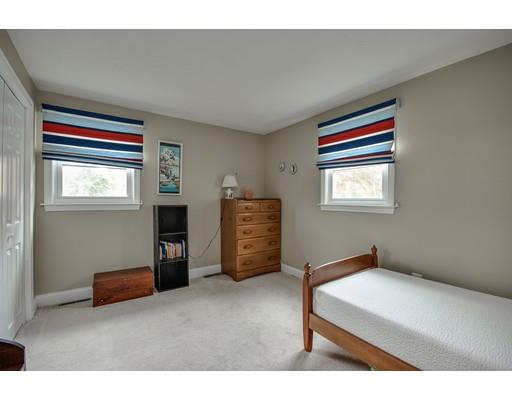 28 Burning Tree Road Natick, MA 01760 - Photo 9 of 14 Gallery Image 9