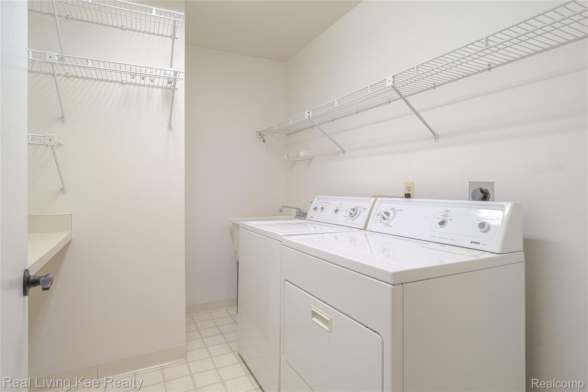 2200 Rochelle Park Drive Rochester, MI 48309 - Photo 29 of 49 Laundry Room on 2nd Floor