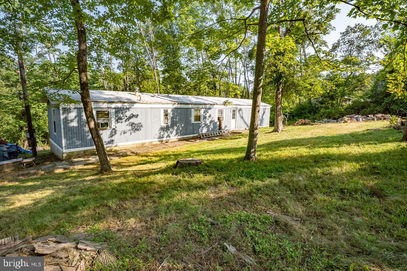 1517 Yarnall Road Pottstown, PA 19464 - Photo 2 of 16 Gallery Image 2