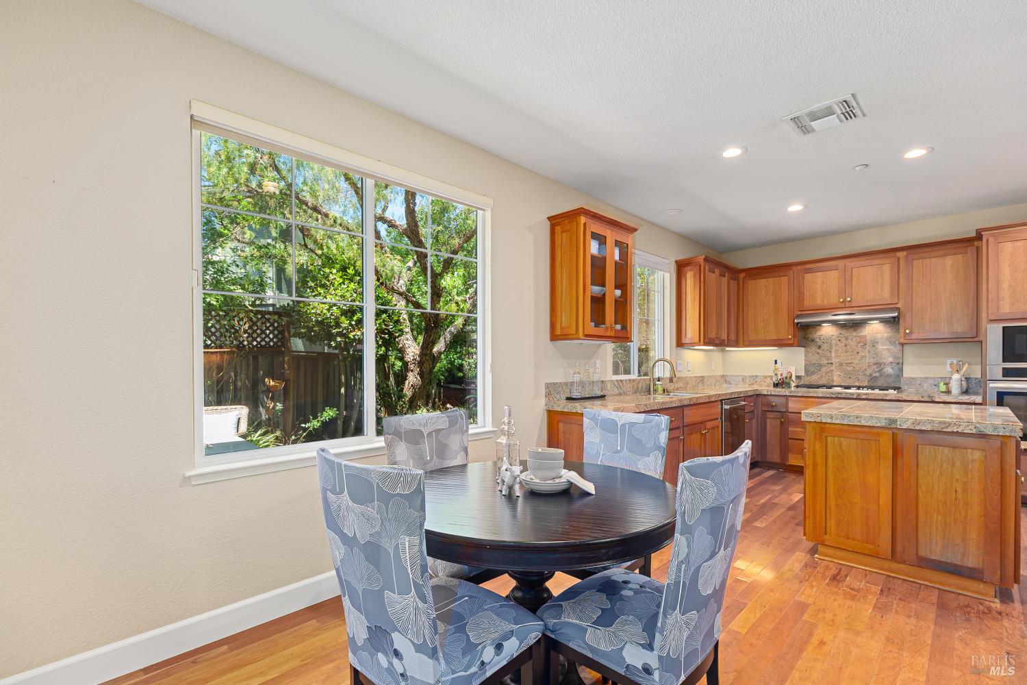 68 Pinheiro Circle Novato, CA 94945 - Photo 18 of 82