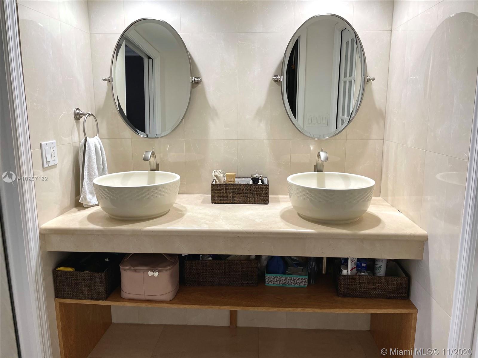 520 Brickell Key Drive, Unit A1111 Miami, FL 33131 - Photo 10 of 17
