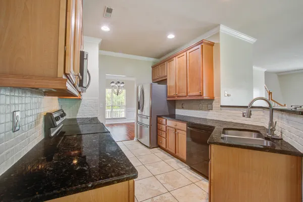 $2,495 | 5421 Red Tip Lane, North Charleston, SC 29420