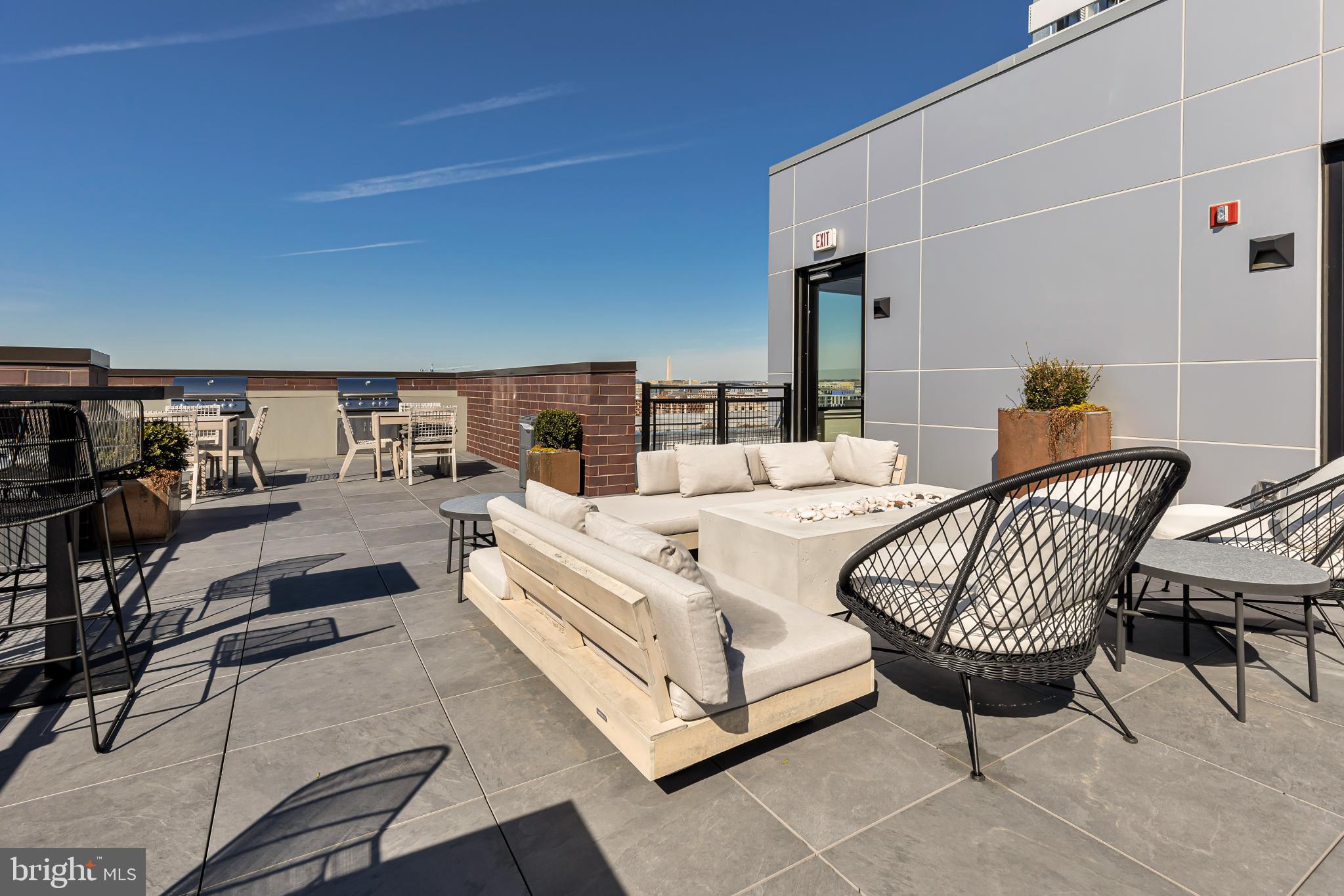 37 L Street Southeast, Unit 308 Washington, DC 20003 - Photo 32 of 43