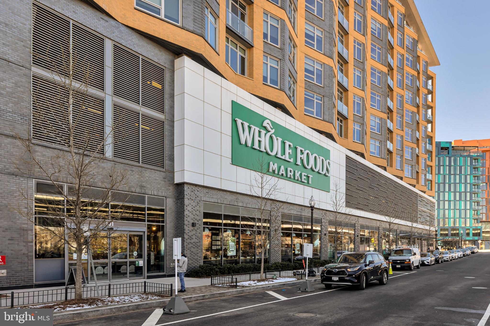 37 L Street Southeast, Unit 308 Washington, DC 20003 - Photo 41 of 43 a view of a building with a street